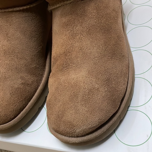 Ugg boots - Picture 8 of 11